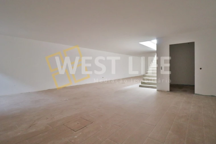 Moradia T4 para Venda em Ericeira Foto 25