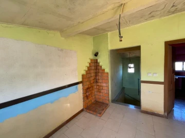 Moradia T2 para Venda em Bunheiro