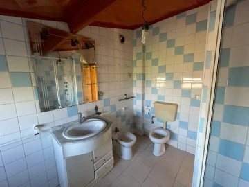 Moradia T2 para Venda em Bunheiro