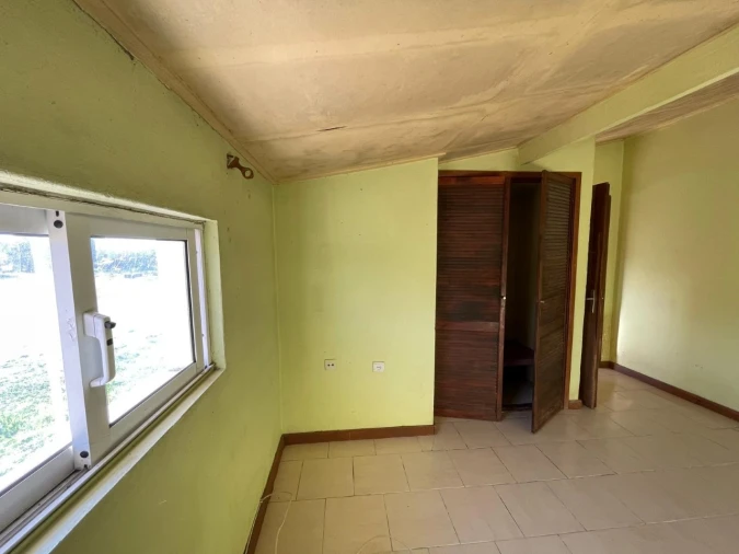 Moradia T2 para Venda em Bunheiro Foto 10