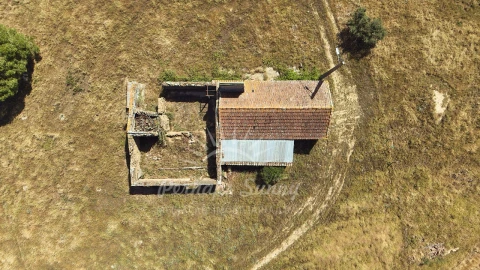 Terreno Misto para Venda em São Francisco da Serra