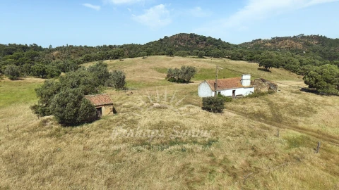 Terreno Misto para Venda em São Francisco da Serra