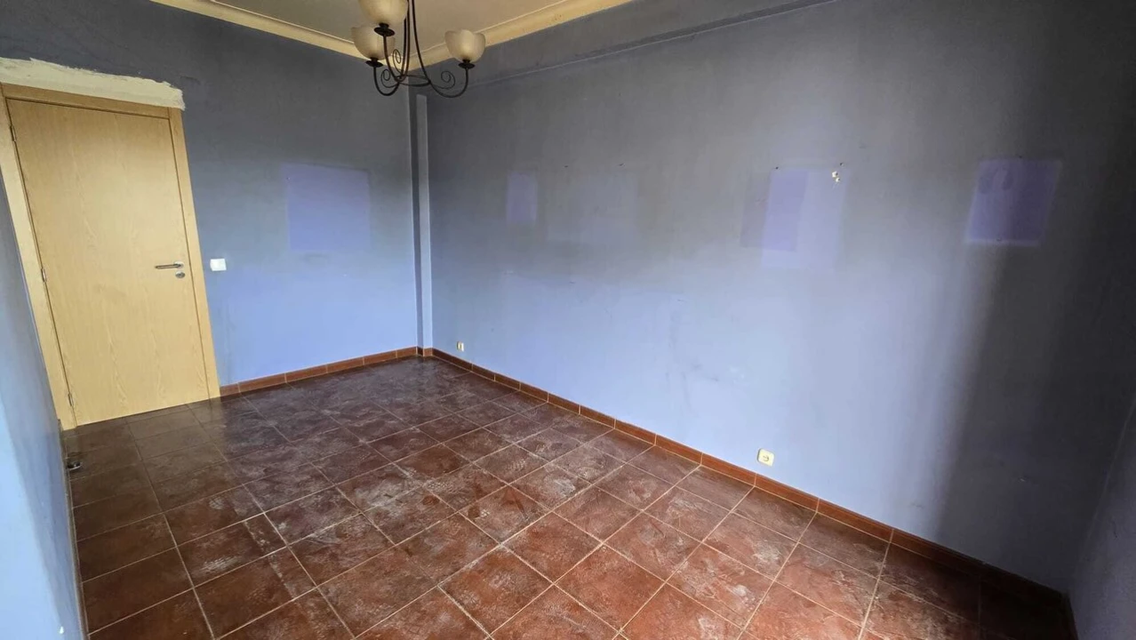 Apartamento T4 para Venda em Seixal, Arrentela e Aldeia de Paio Pires Foto 6