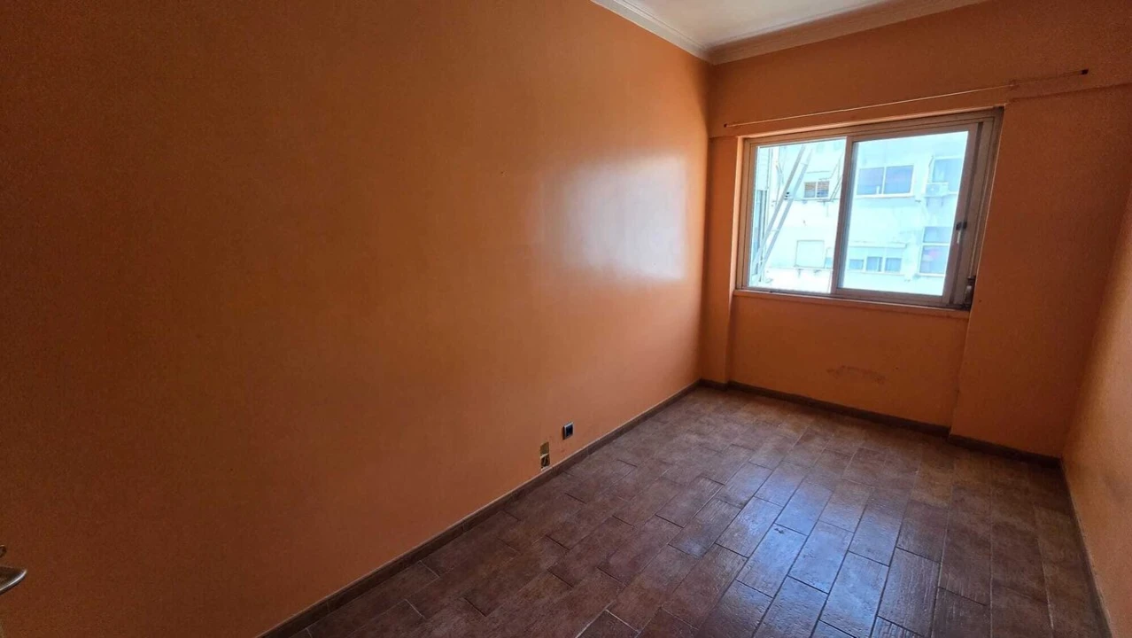 Apartamento T4 para Venda em Seixal, Arrentela e Aldeia de Paio Pires Foto 16