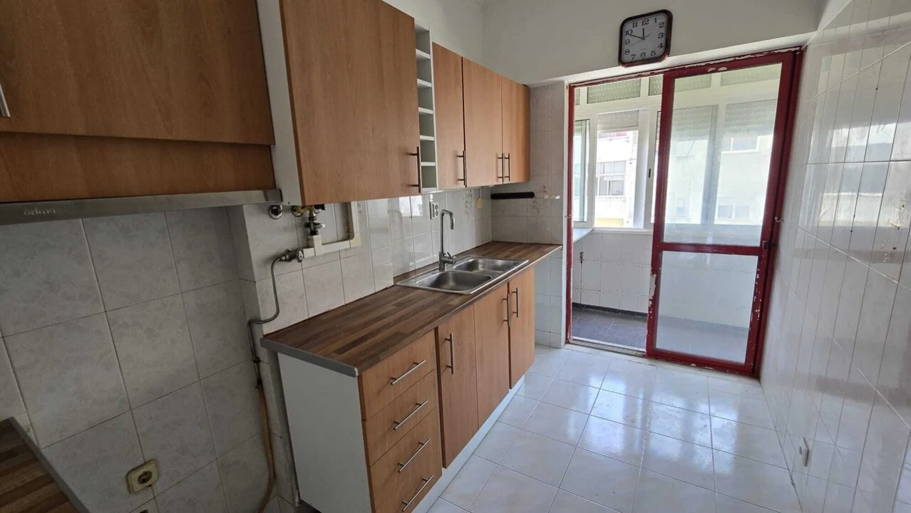 Apartamento T4 para Venda em Seixal, Arrentela e Aldeia de Paio Pires Foto 20