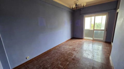 Apartamento T4 para Venda em Seixal, Arrentela e Aldeia de Paio Pires