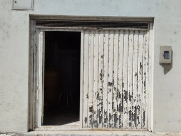 Garagem para Venda em Santo Antonio dos Olivais