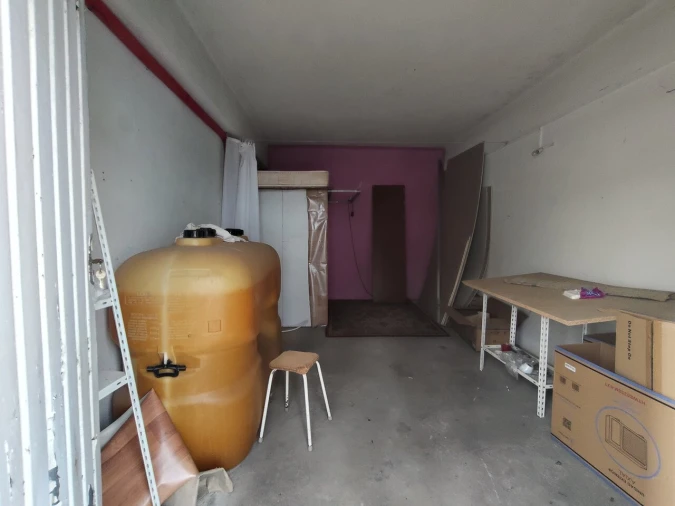 Garagem para Venda em Santo Antonio dos Olivais Foto 5