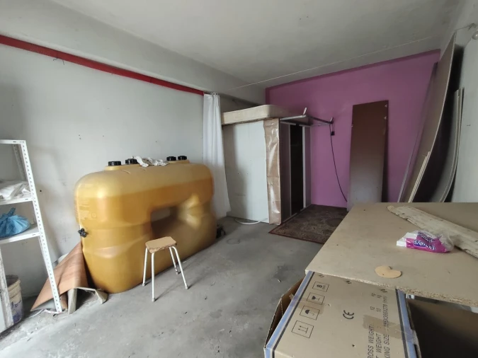 Garagem para Venda em Santo Antonio dos Olivais Foto 6