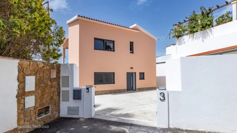 Moradia T3 para Venda em Ericeira