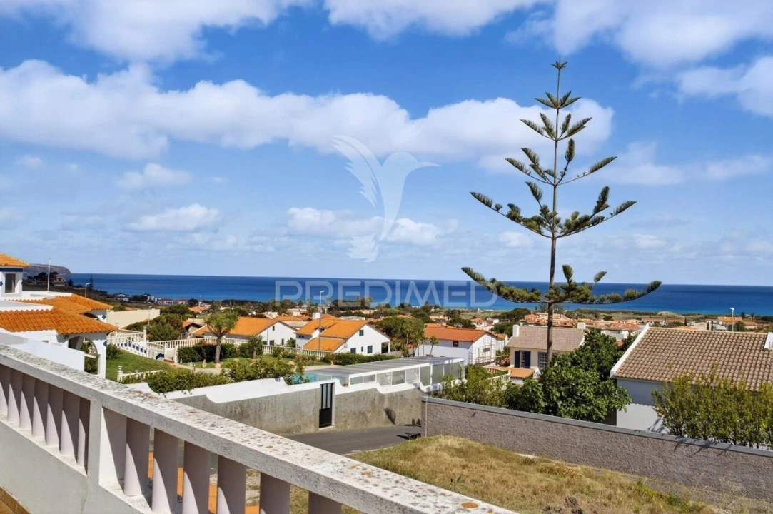 Moradia T4 para Venda em Porto Santo Foto 7