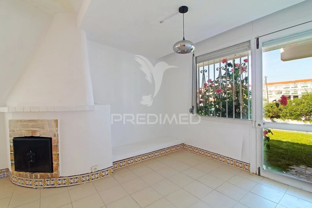 Moradia T4 para Venda em Albufeira e Olhos de Água Foto 19