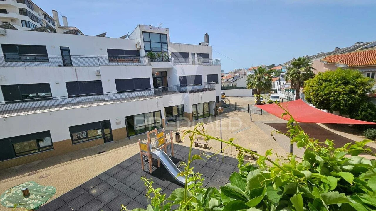 Apartamento T2 para Venda em Carcavelos e Parede Foto 18