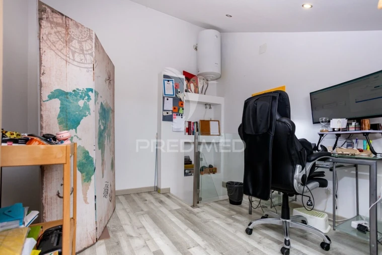 Apartamento T3 para Venda em Seixal, Arrentela e Aldeia de Paio Pires Foto 29