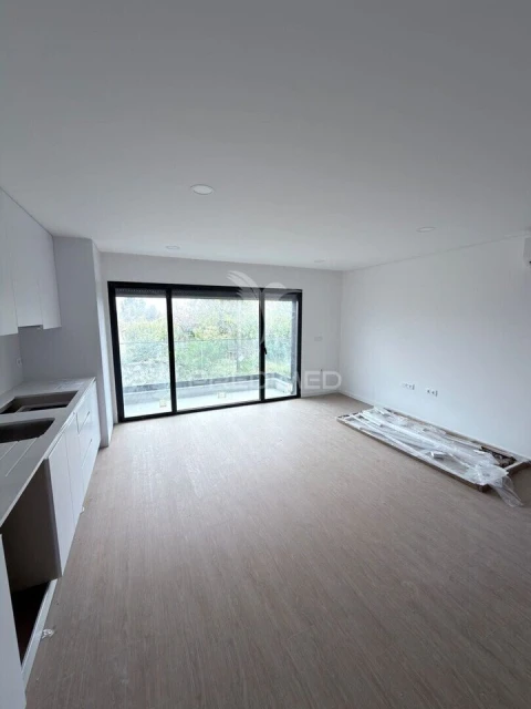 Apartamento T2 para Venda em Esgueira