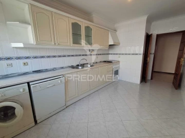 Apartamento T2 para Venda em Algueirão-Mem Martins
