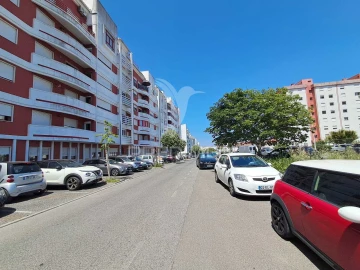 Apartamento T2 para Venda em Algueirão-Mem Martins