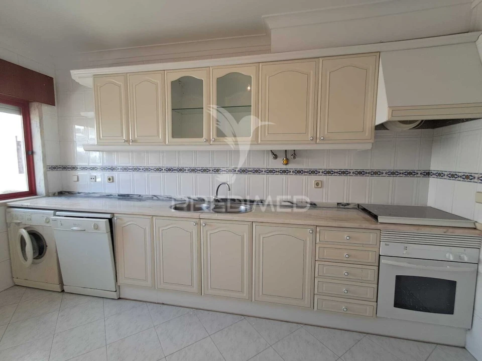Apartamento T2 para Venda em Algueirão-Mem Martins Foto 25