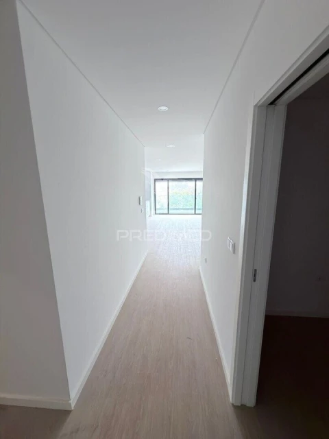 Apartamento T2 para Venda em Esgueira