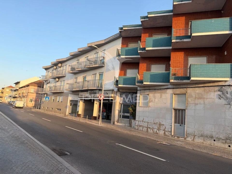 Apartamento T4 para Venda em Alhos Vedros Foto 39