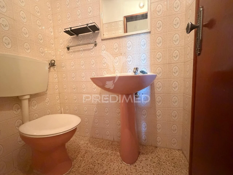 Apartamento T4 para Venda em Alhos Vedros Foto 31