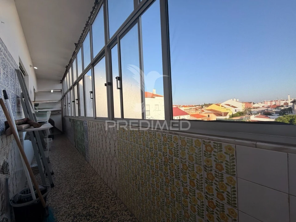 Apartamento T4 para Venda em Alhos Vedros Foto 37