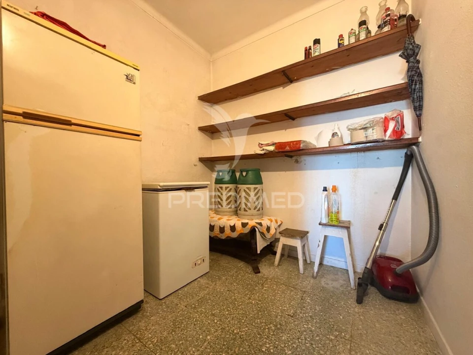 Apartamento T4 para Venda em Alhos Vedros Foto 35