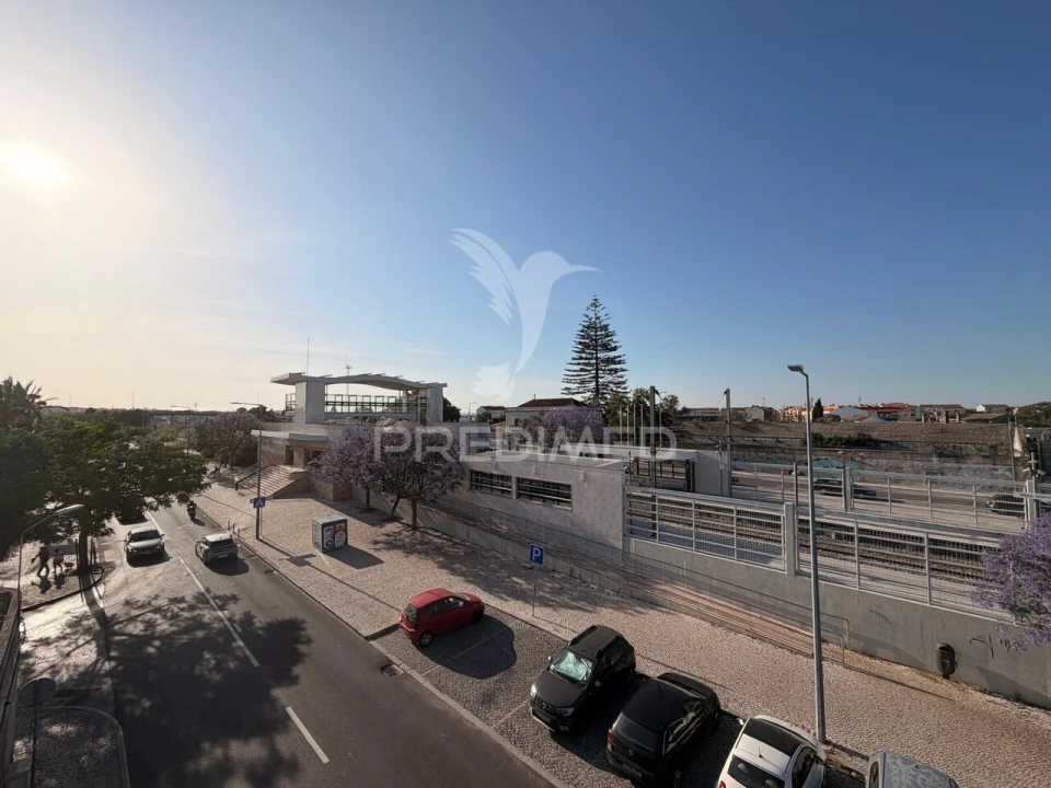 Apartamento T4 para Venda em Alhos Vedros Foto 40