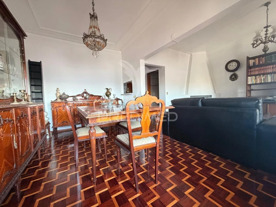 Apartamento T4 para Venda em Alhos Vedros Foto 6