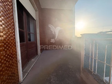 Apartamento T4 para Venda em Alhos Vedros