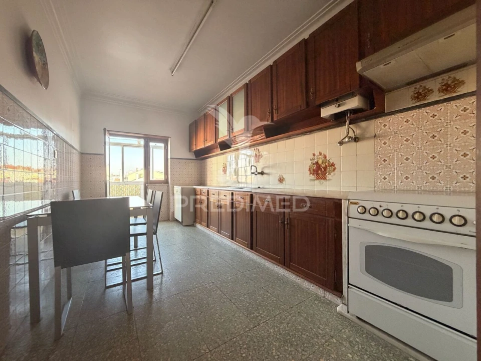 Apartamento T4 para Venda em Alhos Vedros Foto 32