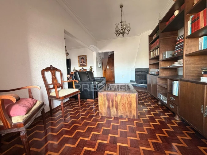 Apartamento T4 para Venda em Alhos Vedros Foto 4