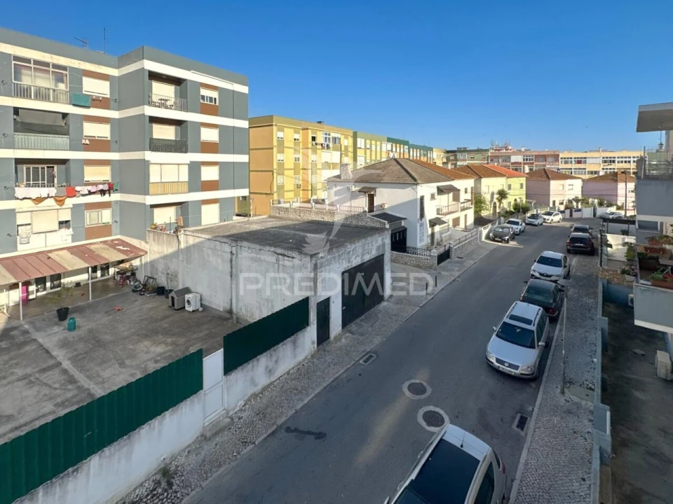 Apartamento T2 para Venda em Setubal (São Sebastião) Foto 24
