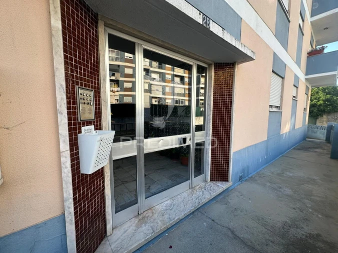 Apartamento T2 para Venda em Setubal (São Sebastião) Foto 33