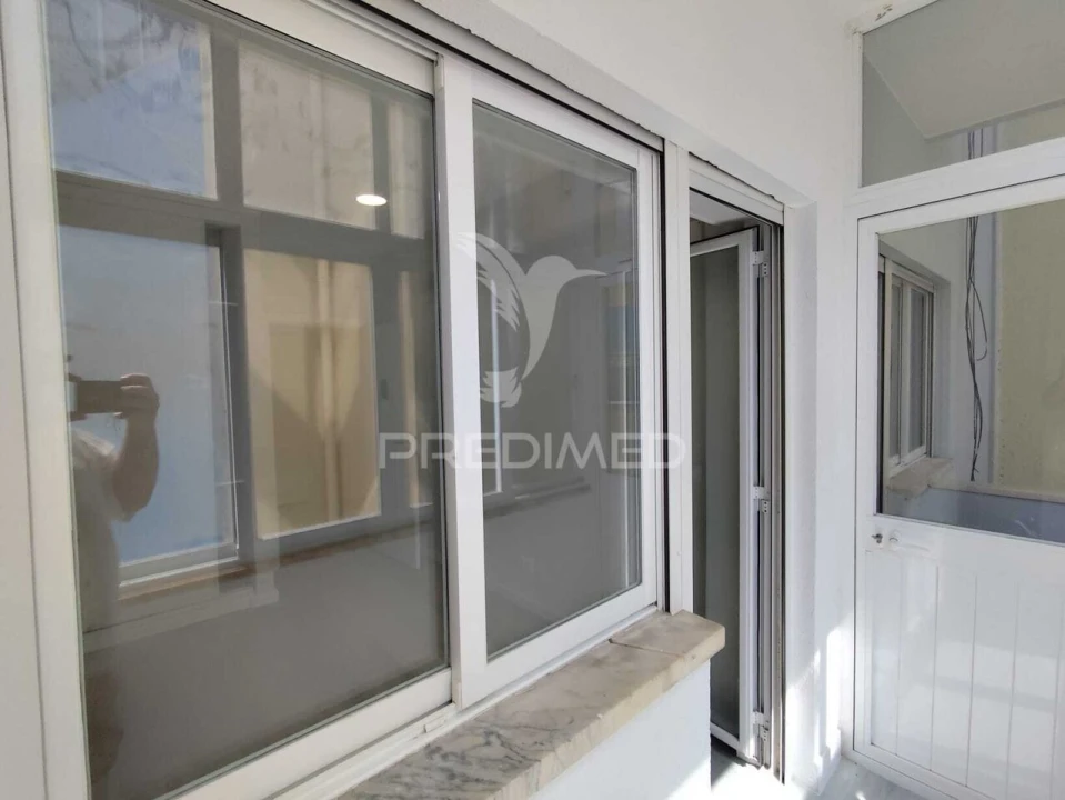 Apartamento T1 para Venda em Venteira Foto 21