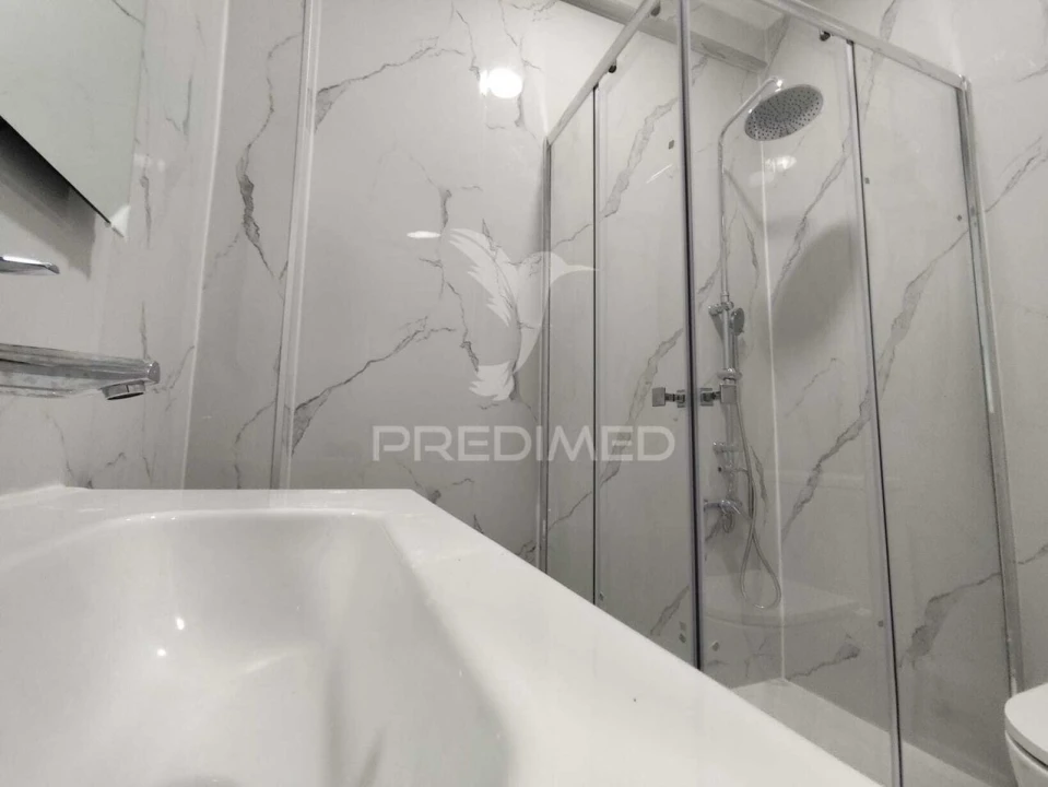 Apartamento T1 para Venda em Venteira Foto 26
