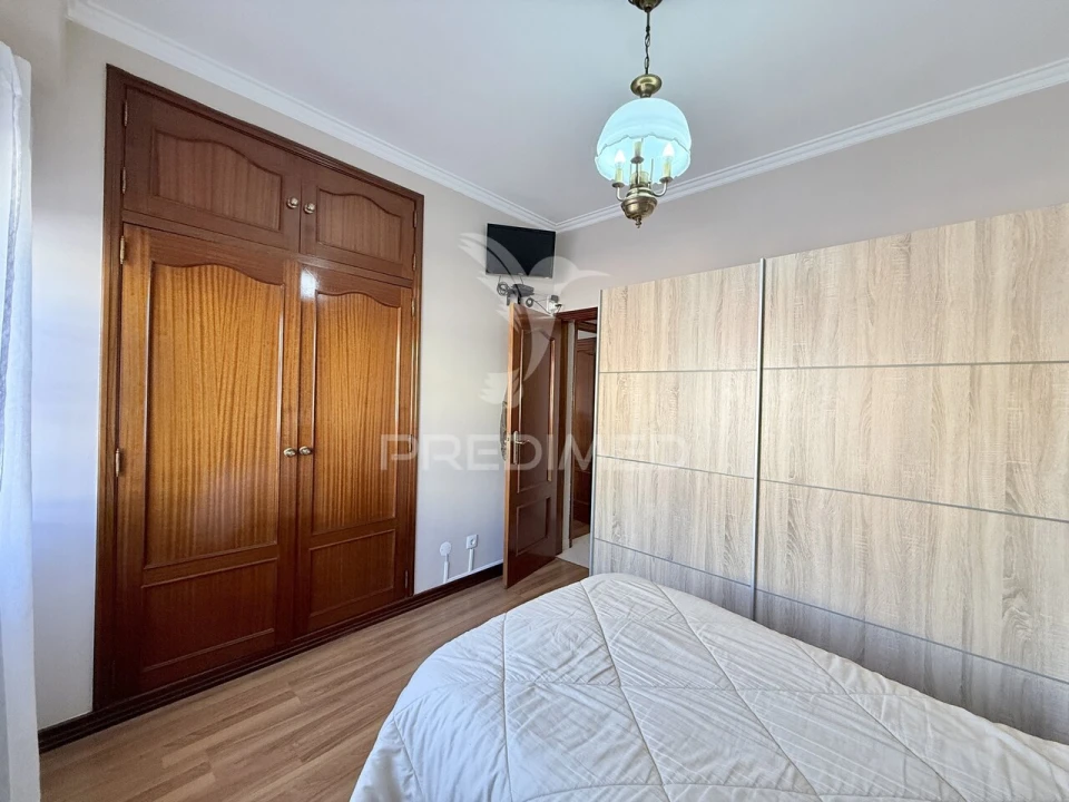 Apartamento T2 para Venda em Caparica e Trafaria Foto 11