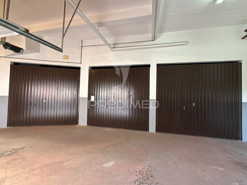 Apartamento T2 para Venda em Caparica e Trafaria Foto 29
