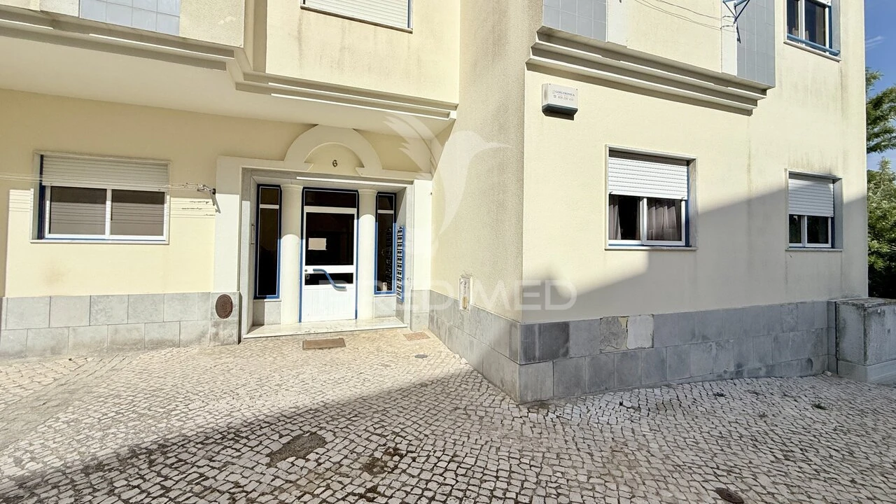 Apartamento T2 para Venda em Caparica e Trafaria Foto 21