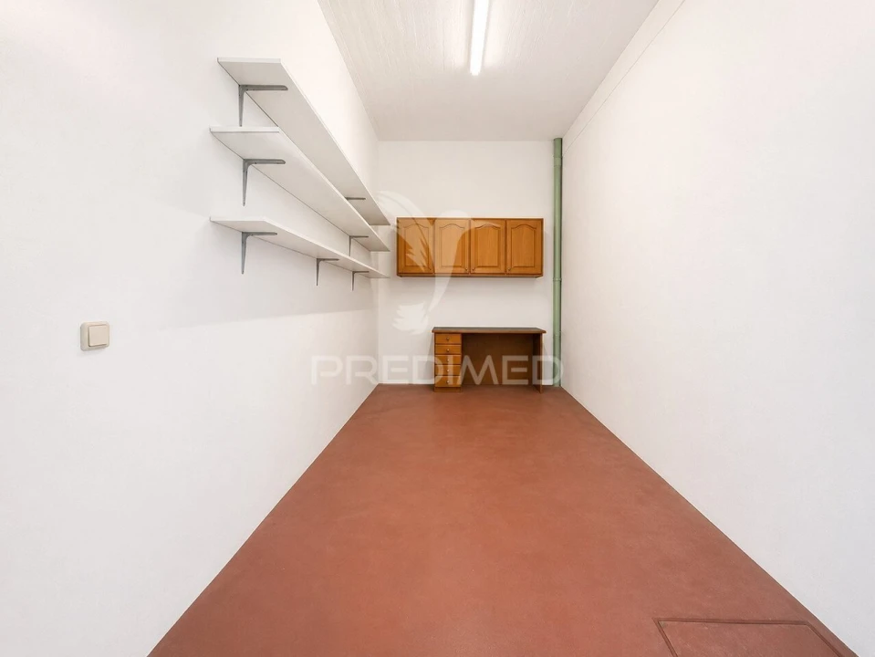 Apartamento T2 para Venda em Caparica e Trafaria Foto 30