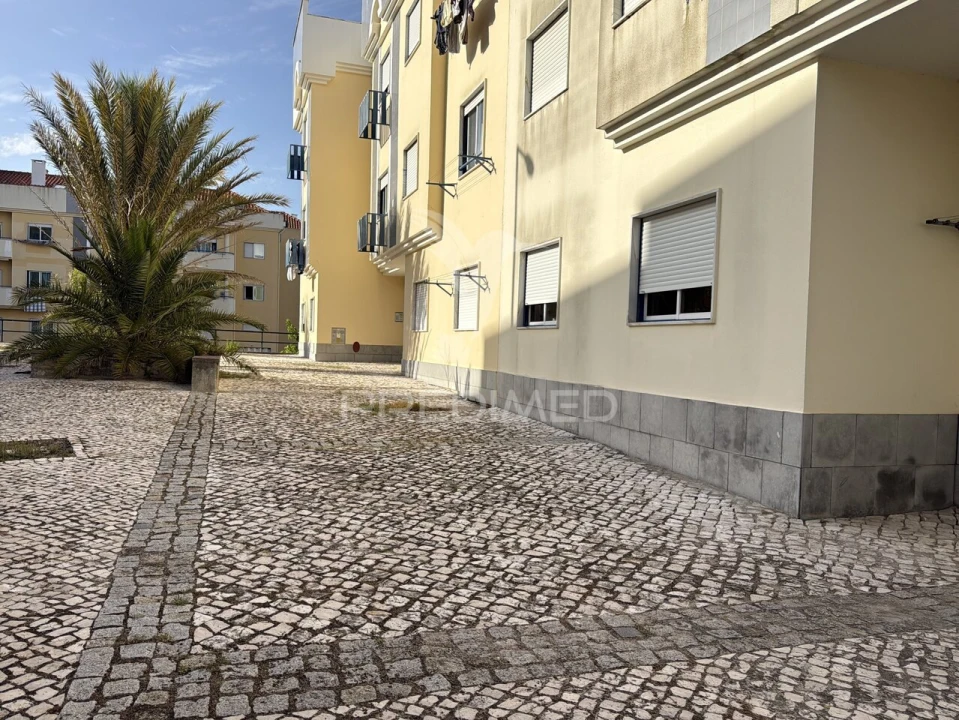 Apartamento T2 para Venda em Caparica e Trafaria Foto 22