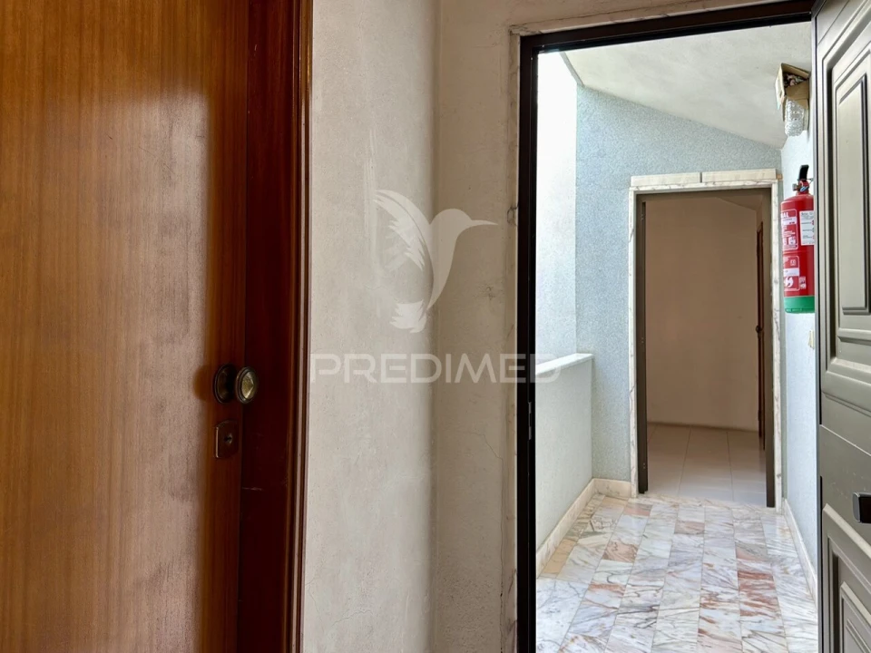 Apartamento T2 para Venda em Caparica e Trafaria Foto 17