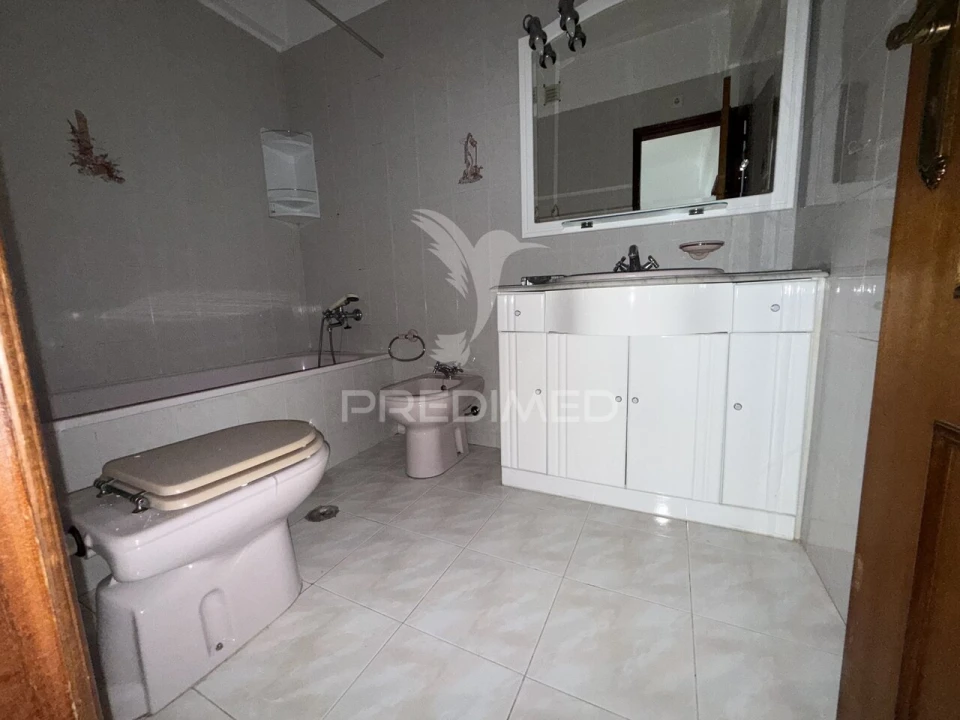 Apartamento T3 para Venda em Nossa Sra de Fatima Foto 30