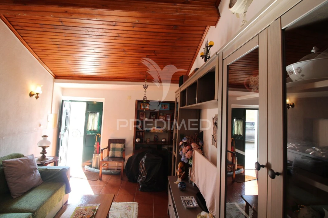 Moradia T2 para Venda em Vimieiro Foto 4