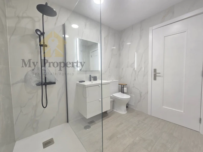 Apartamento T1 para Venda em Albufeira e Olhos de Água Foto 8