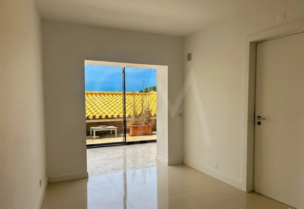 Moradia T3 para Venda em Alcabideche Foto 7