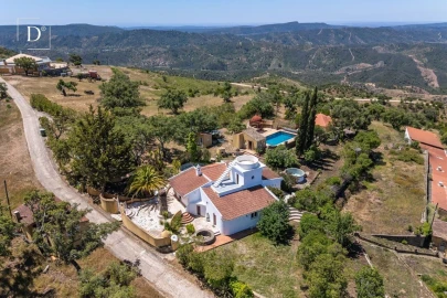 Moradia T5 para Venda em Salir