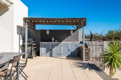 Moradia T4 para Venda em Olhão