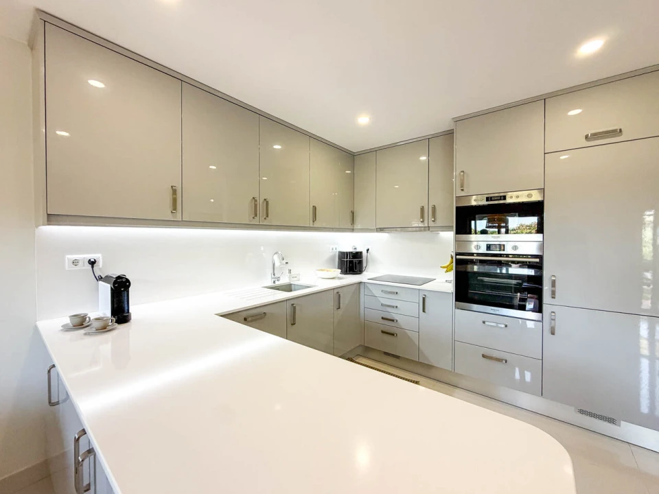 Apartamento T2 para Venda em Portimão Foto 13