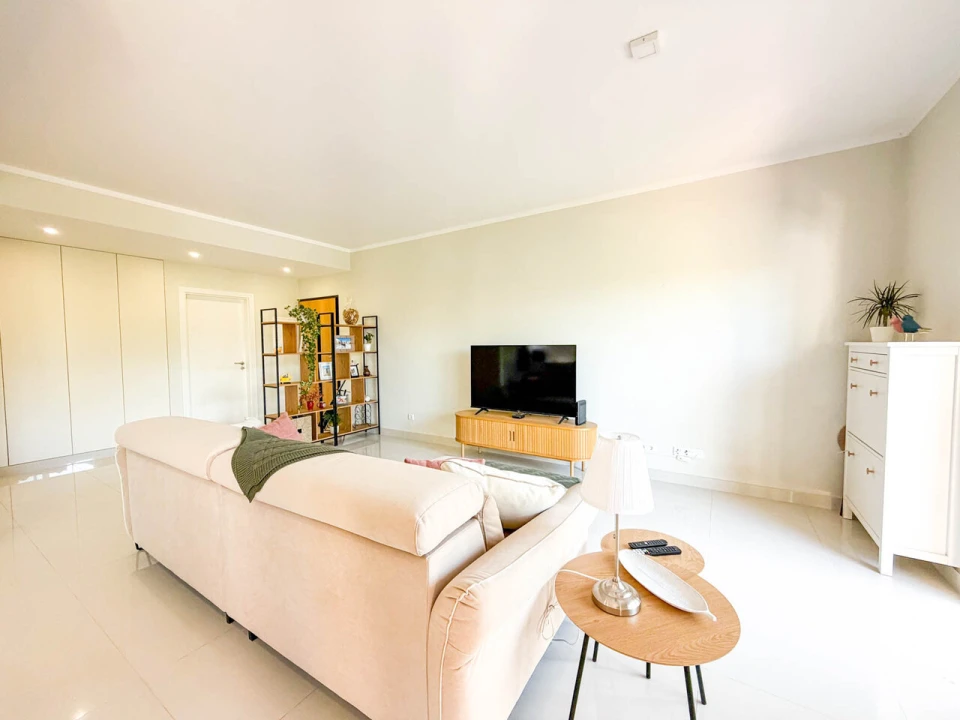 Apartamento T2 para Venda em Portimão Foto 19
